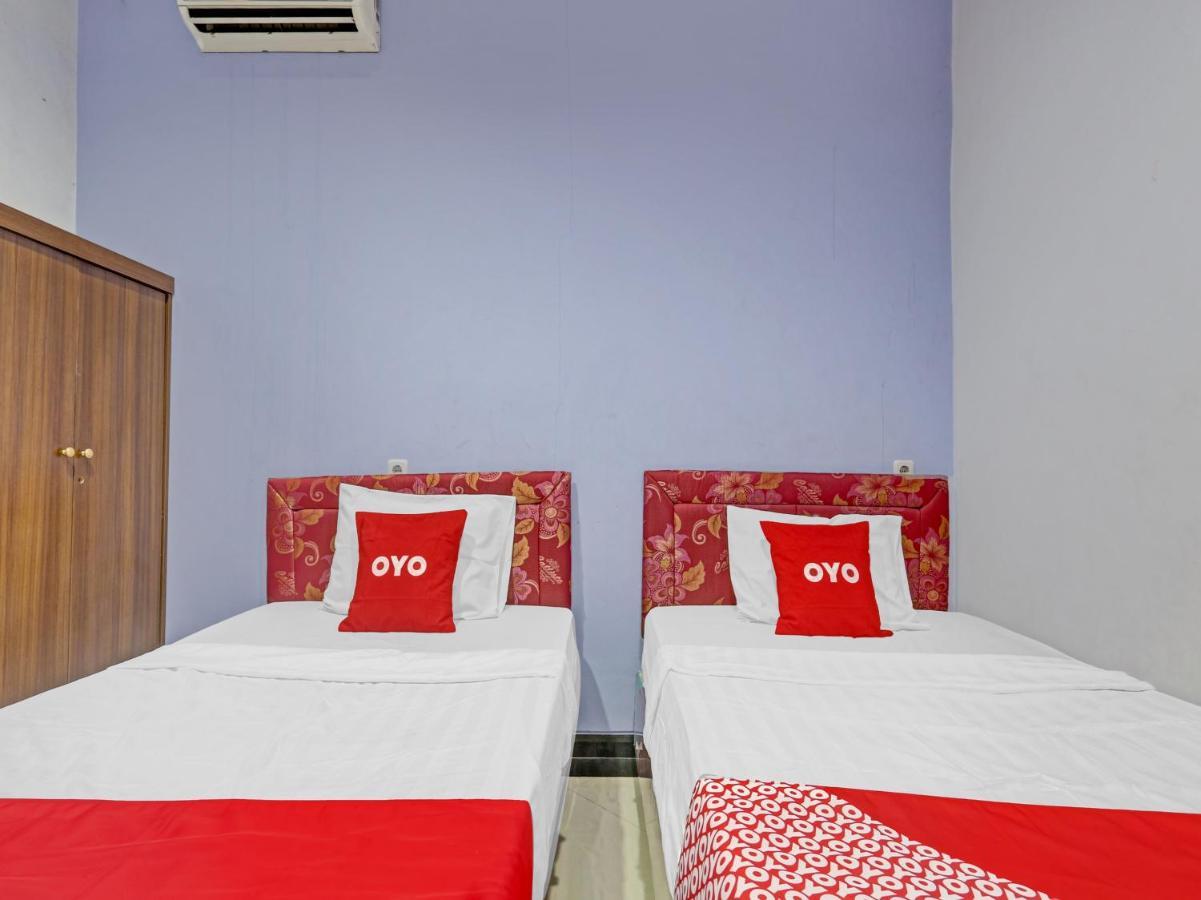 Oyo 90553 Arteri Guest House เซอมารัง ภายนอก รูปภาพ