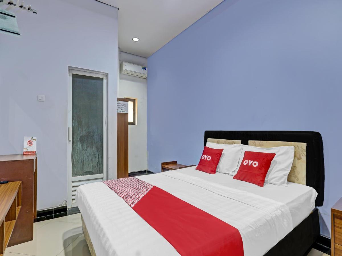 Oyo 90553 Arteri Guest House เซอมารัง ภายนอก รูปภาพ